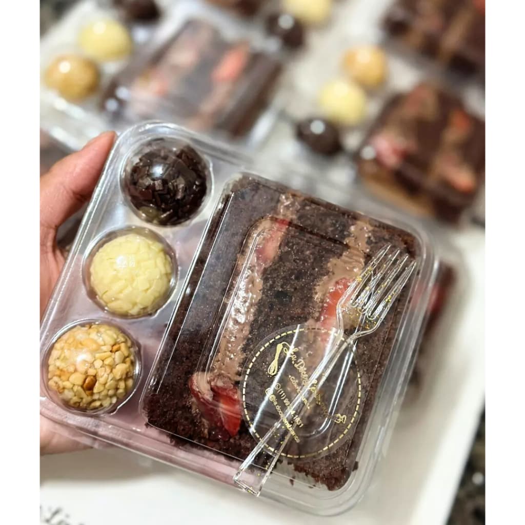 Embalagem Delícias de Festa para Torta/Bolo + 3 Docinhos