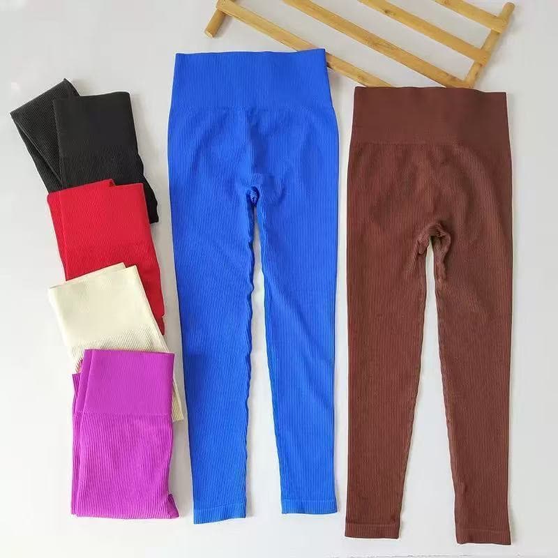 Calça Legging Canelada Premium de Cintura Alta Sem Costura Academia Feminina Elástica e Fitness